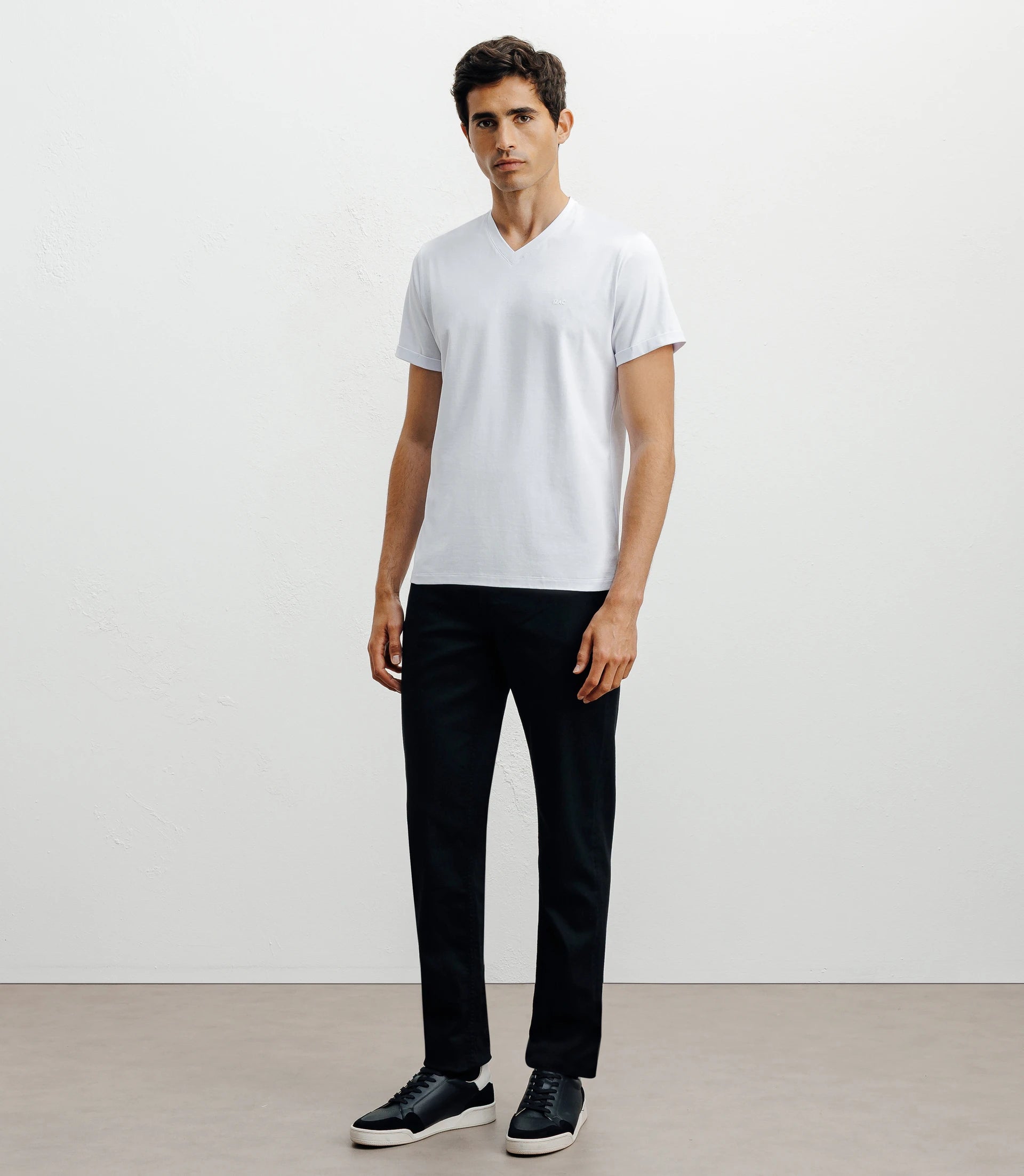 T-shirt col V basic blanc - IZAC