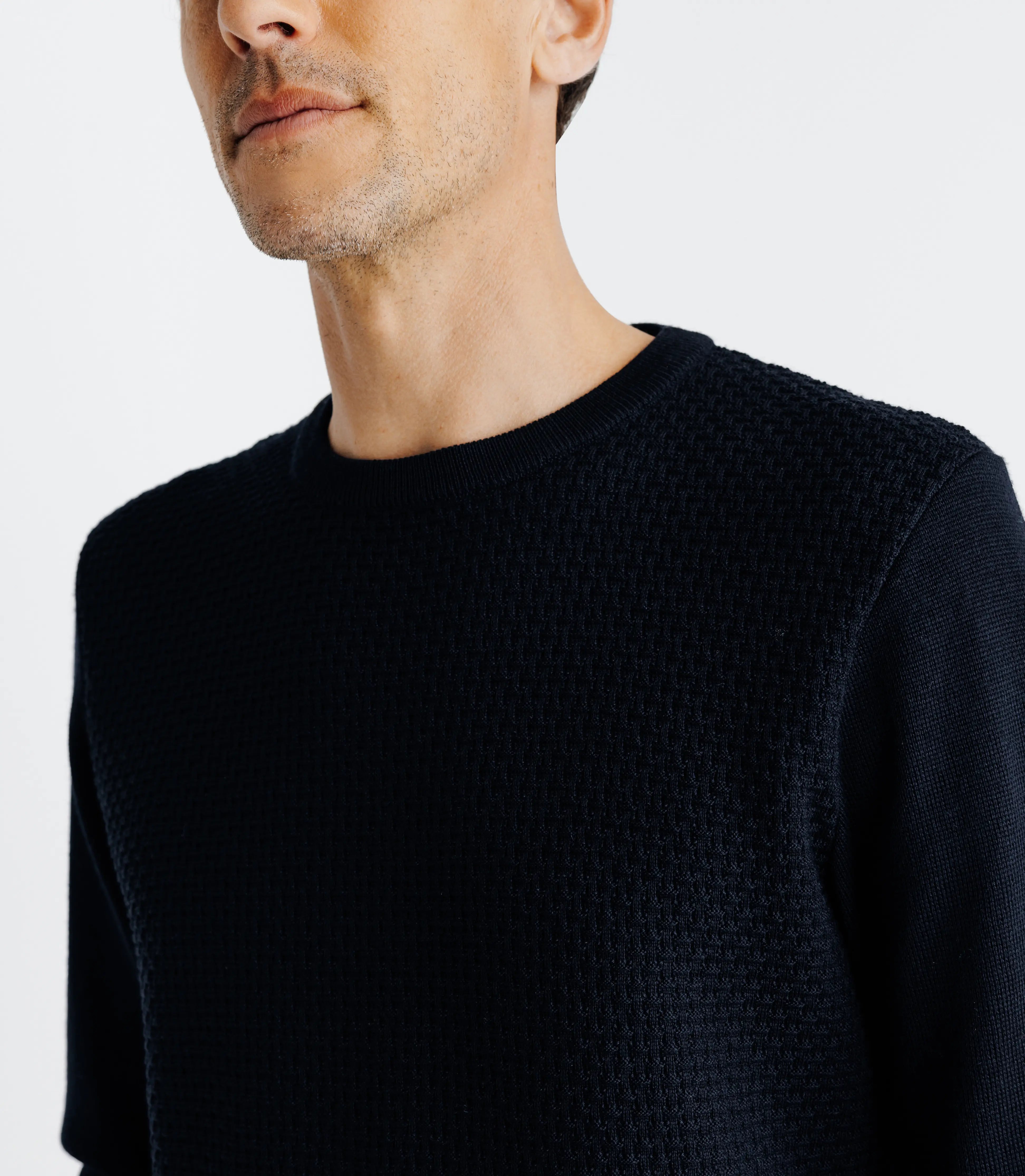 Pull col rond marine - IZAC