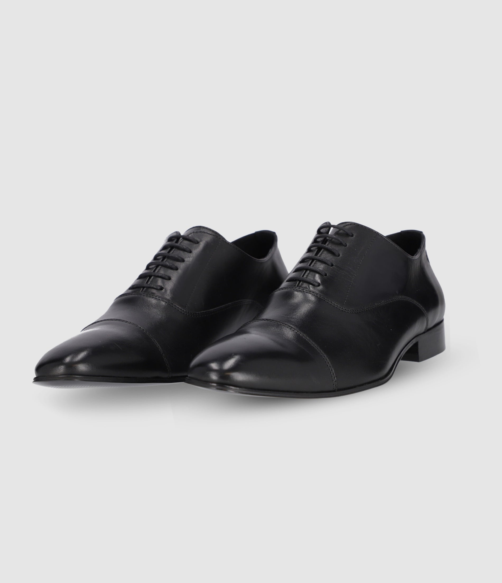 Richelieu en cuir noir OREGON - IZAC