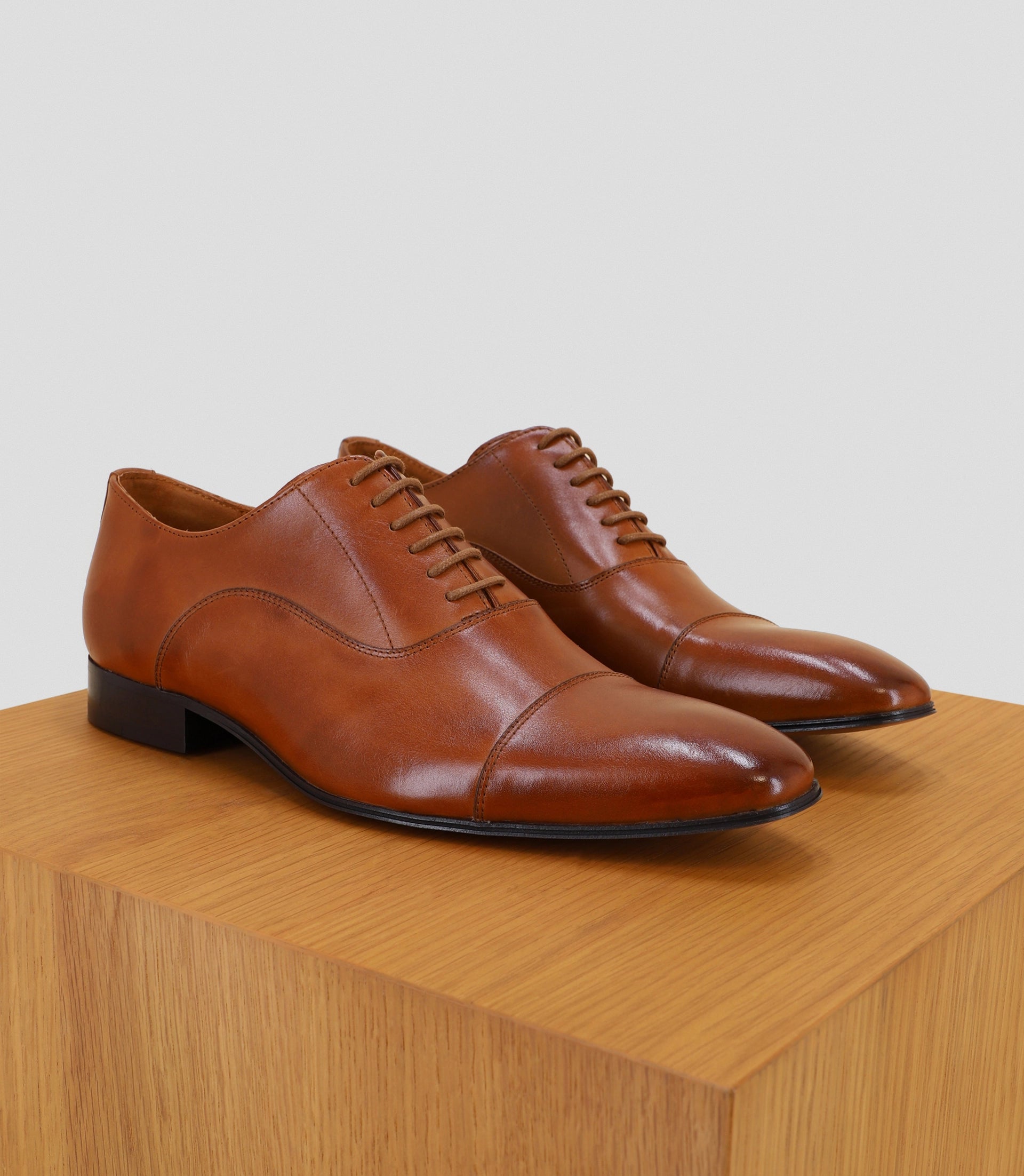 Chaussures richelieu en cuir marron - IZAC