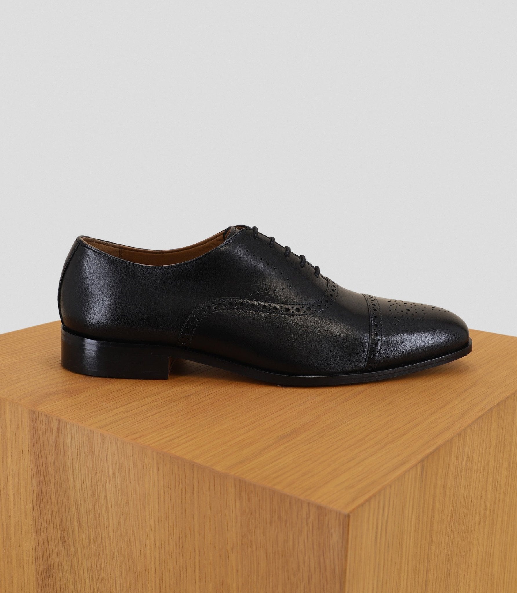 Chaussures derby noires - IZAC