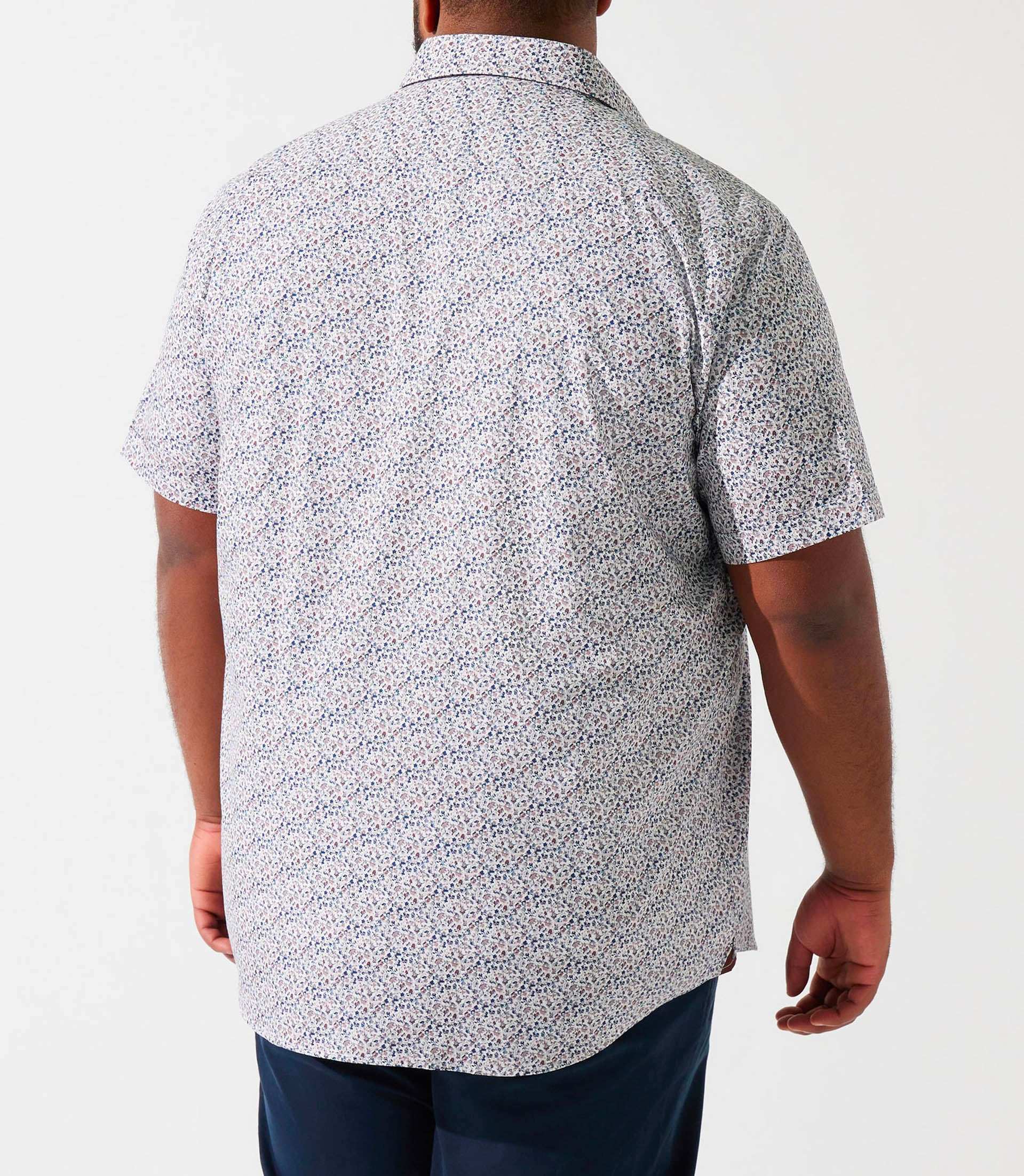 Chemise manches courtes à imprimé blanche et bleue KIRANBT - IZAC