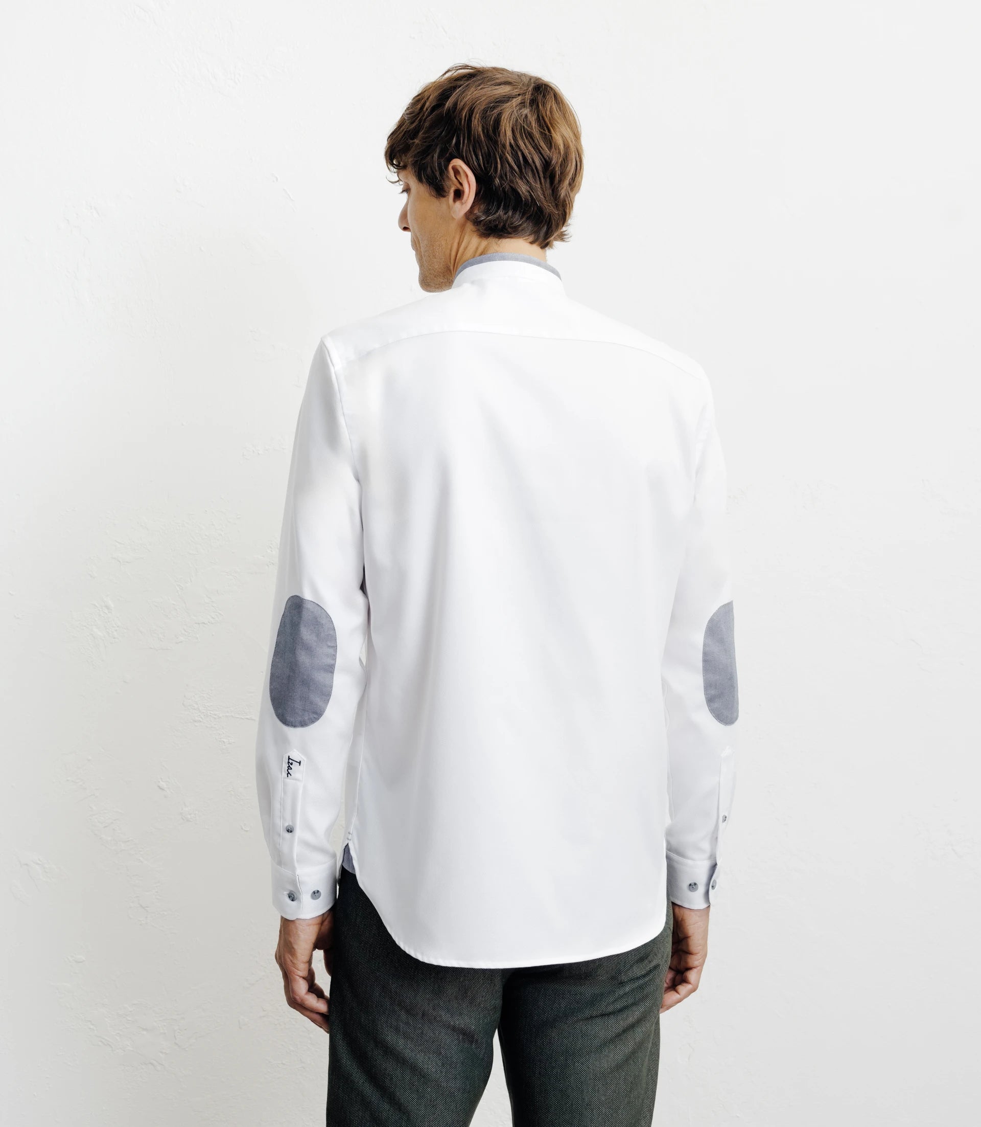 Chemise casual col mao avec coudière contrastée blanche - IZAC