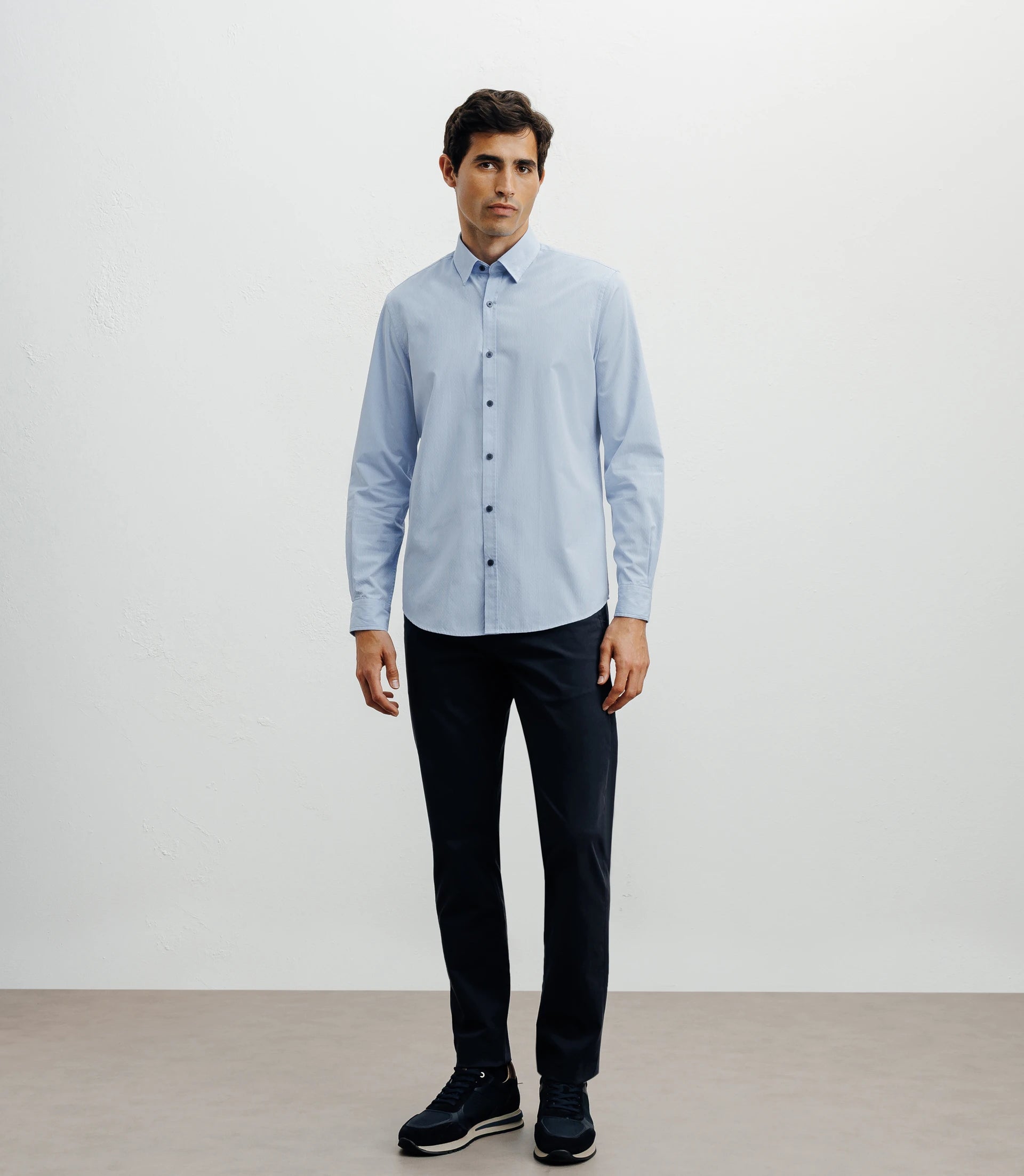 Chemise casual bleu avec des coudières en suède marine - IZAC