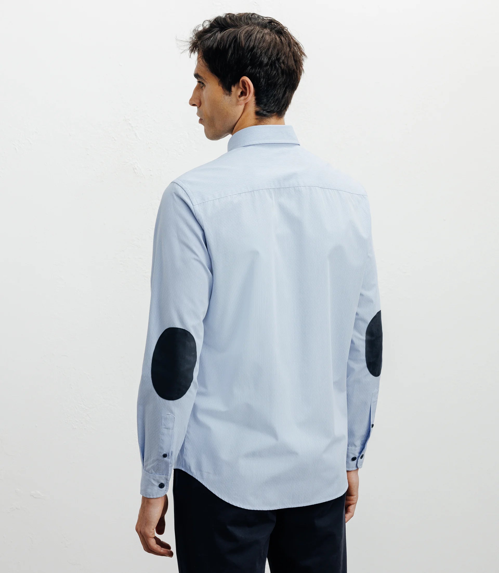 Chemise casual bleu avec des coudières en suède marine - IZAC