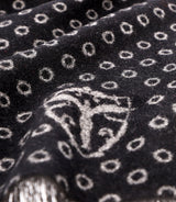 Echarpe à motifs avec franges noire - IZAC