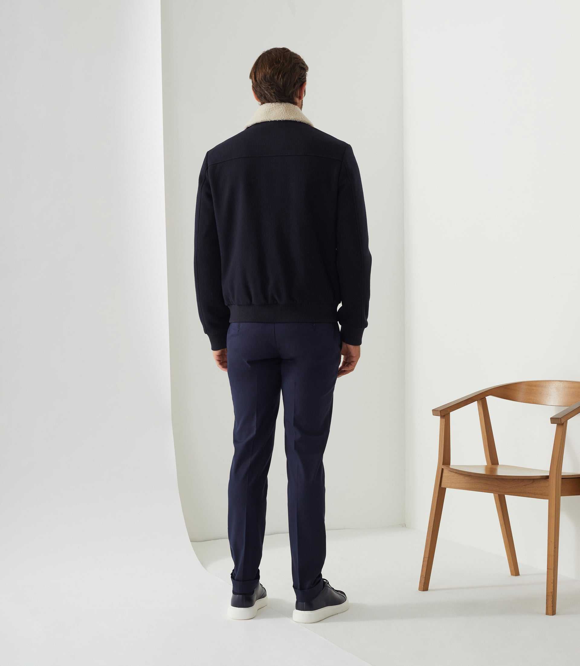 Manteau court en laine marine "Nelson" - IZAC