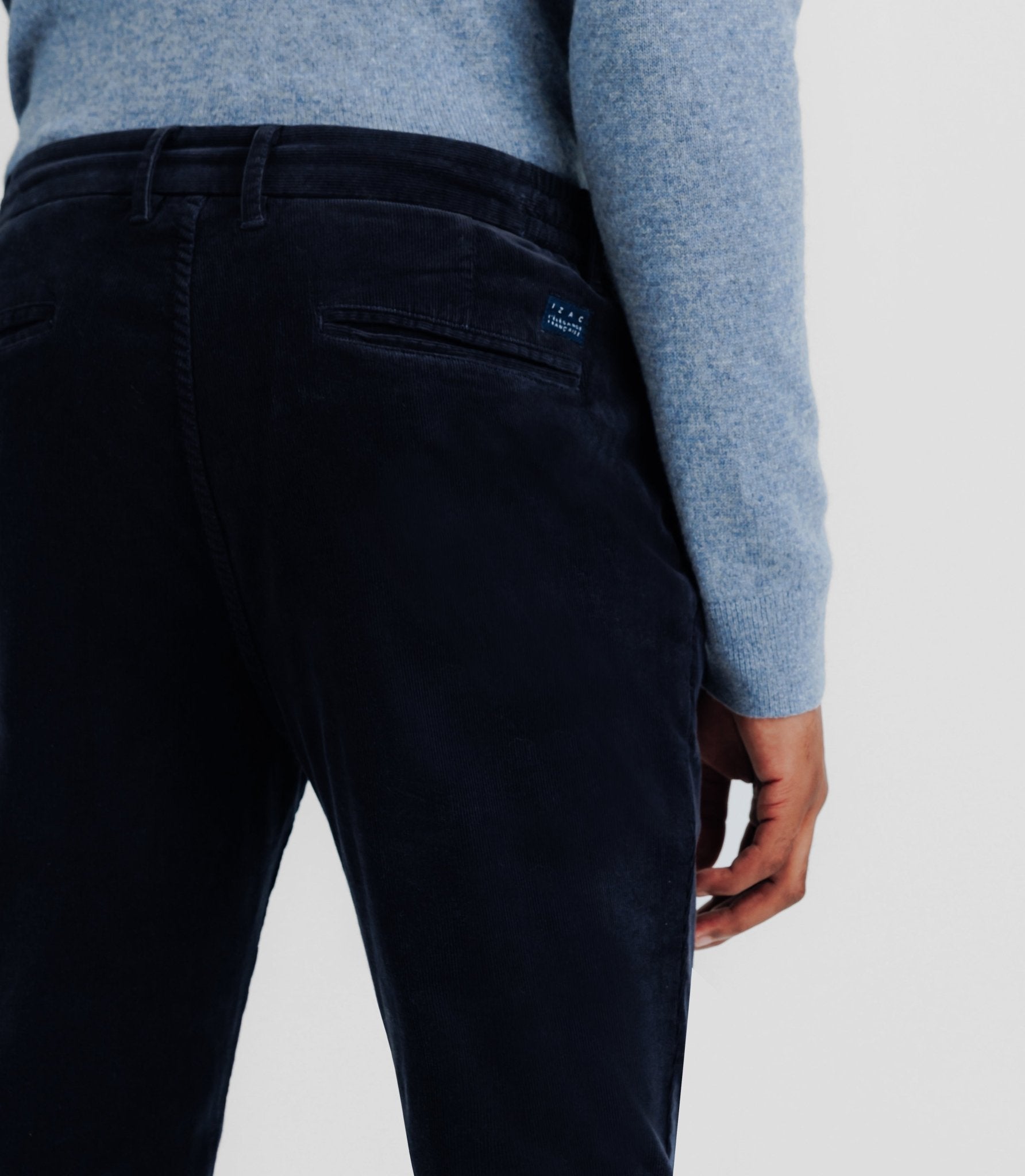 Pantalon en velours marine - IZAC
