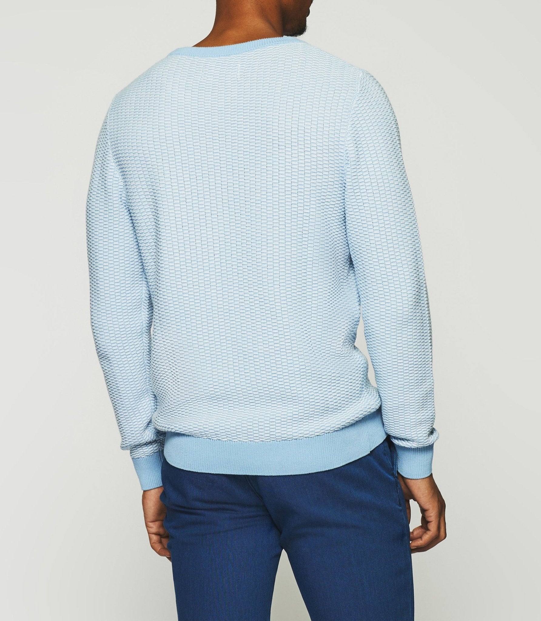 Pull col rond en coton ciel et écru DAMIAN - IZAC