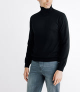 Pull col roulé en laine mérinos noir - IZAC