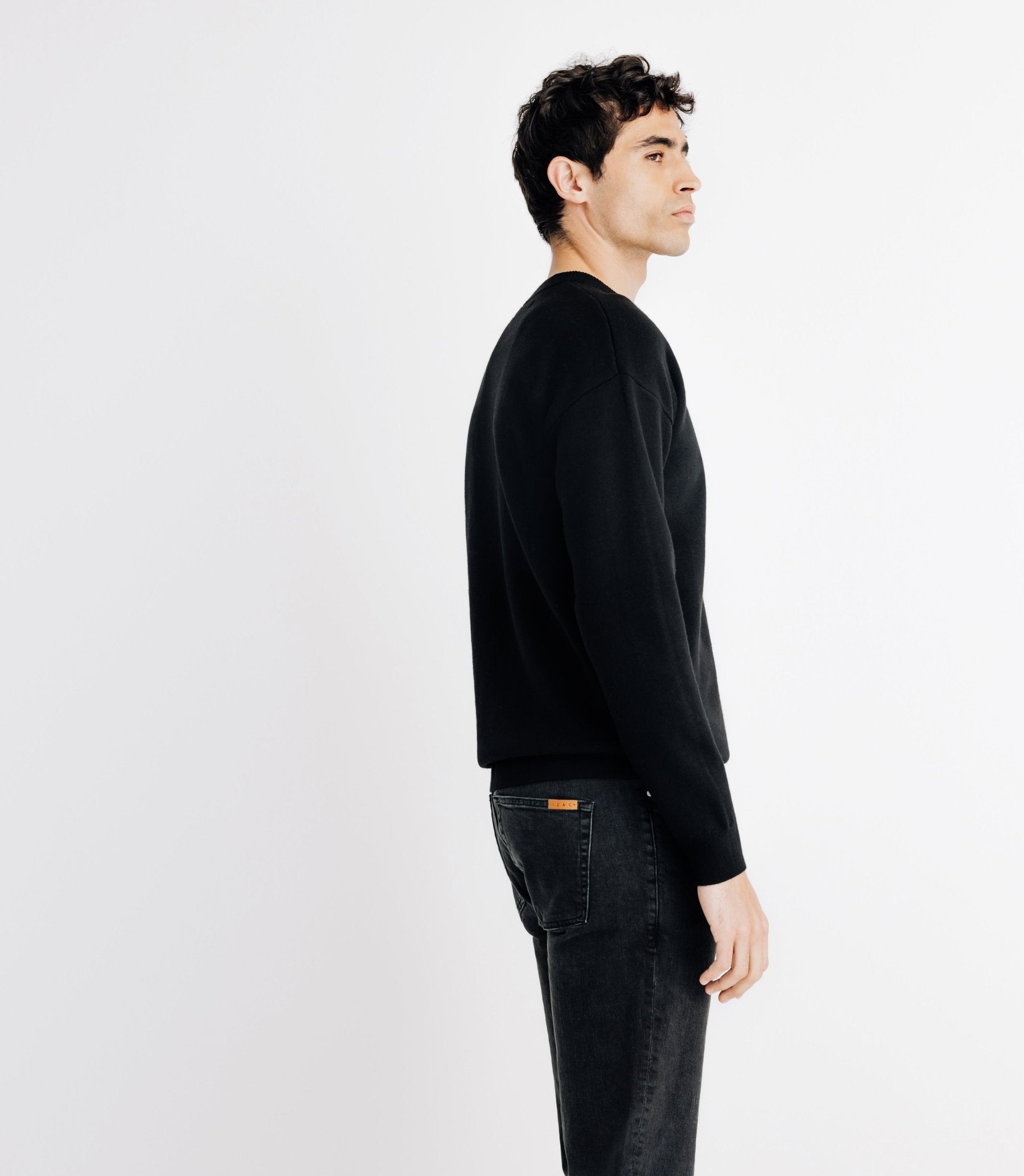 Pull sweat col rond noir - IZAC