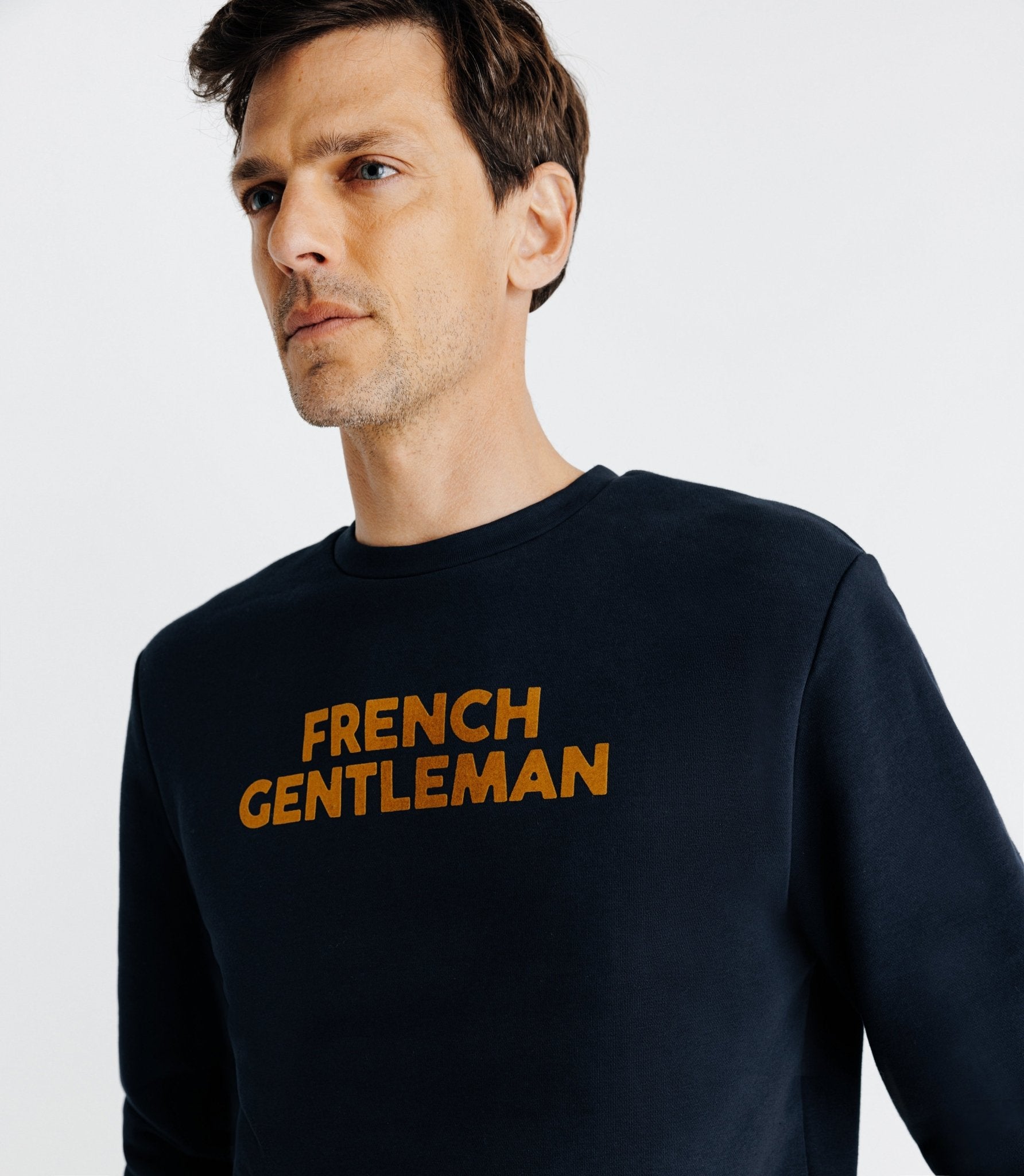Pull sweat avec flocage marine - IZAC