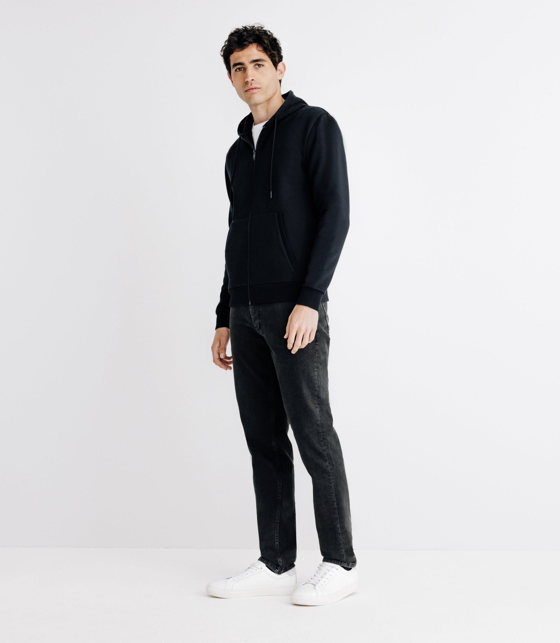Pull gilet à capuche noir - IZAC