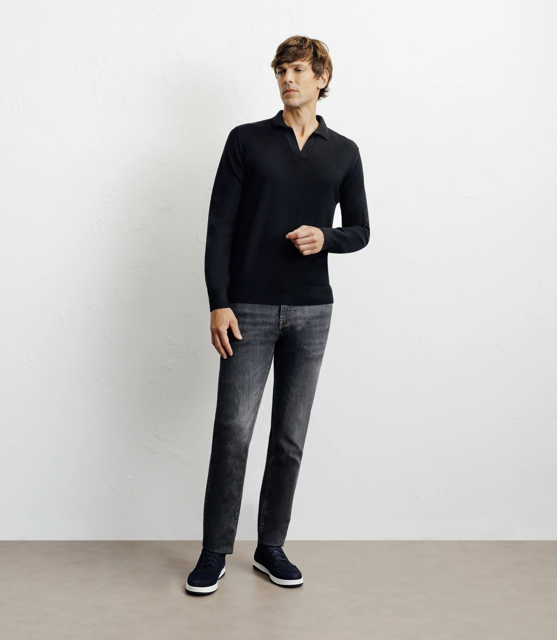 Pull col polo en laine mérinos noir - IZAC