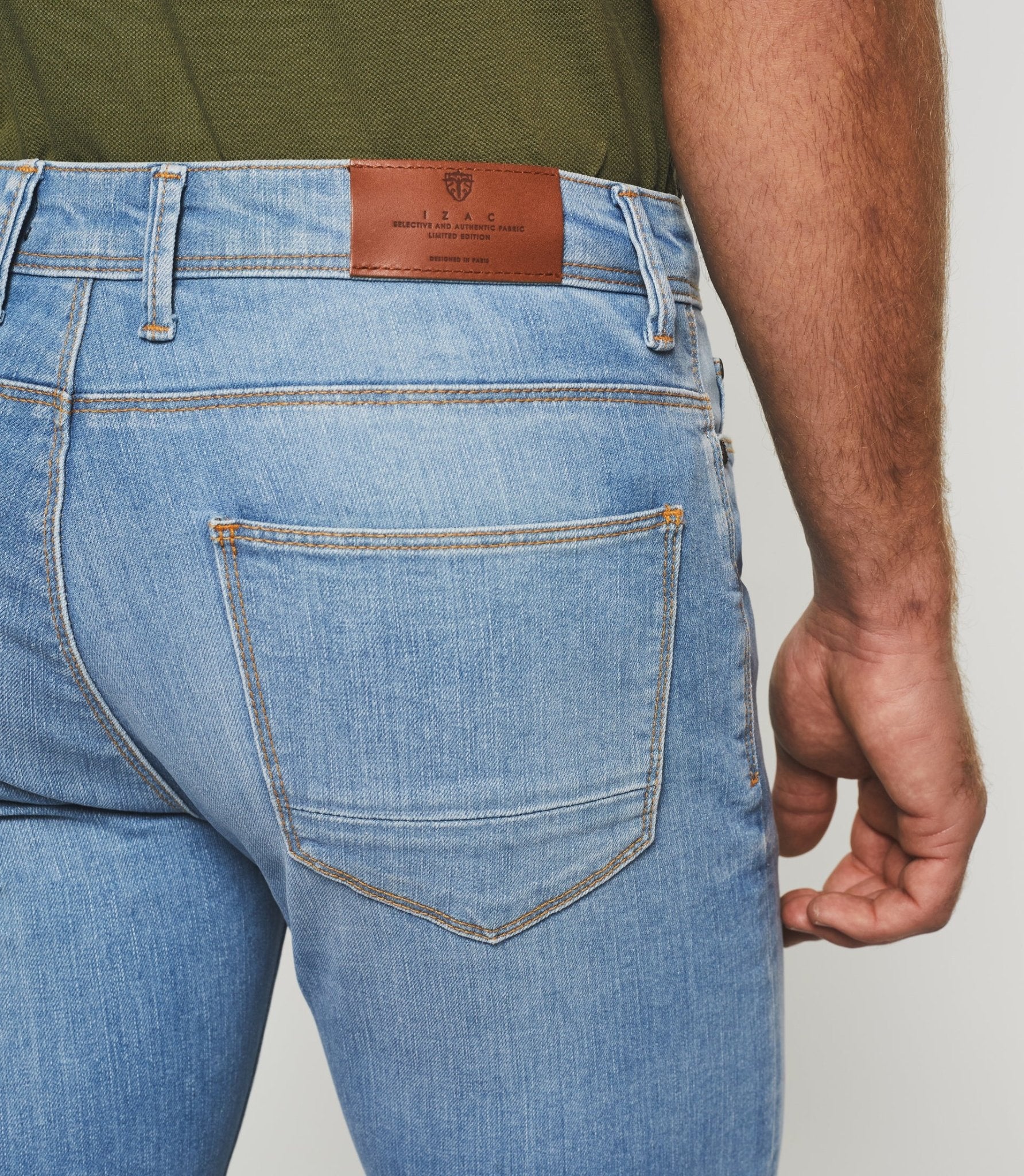 Bermuda hydroless jean denim bleach "Start" - IZAC