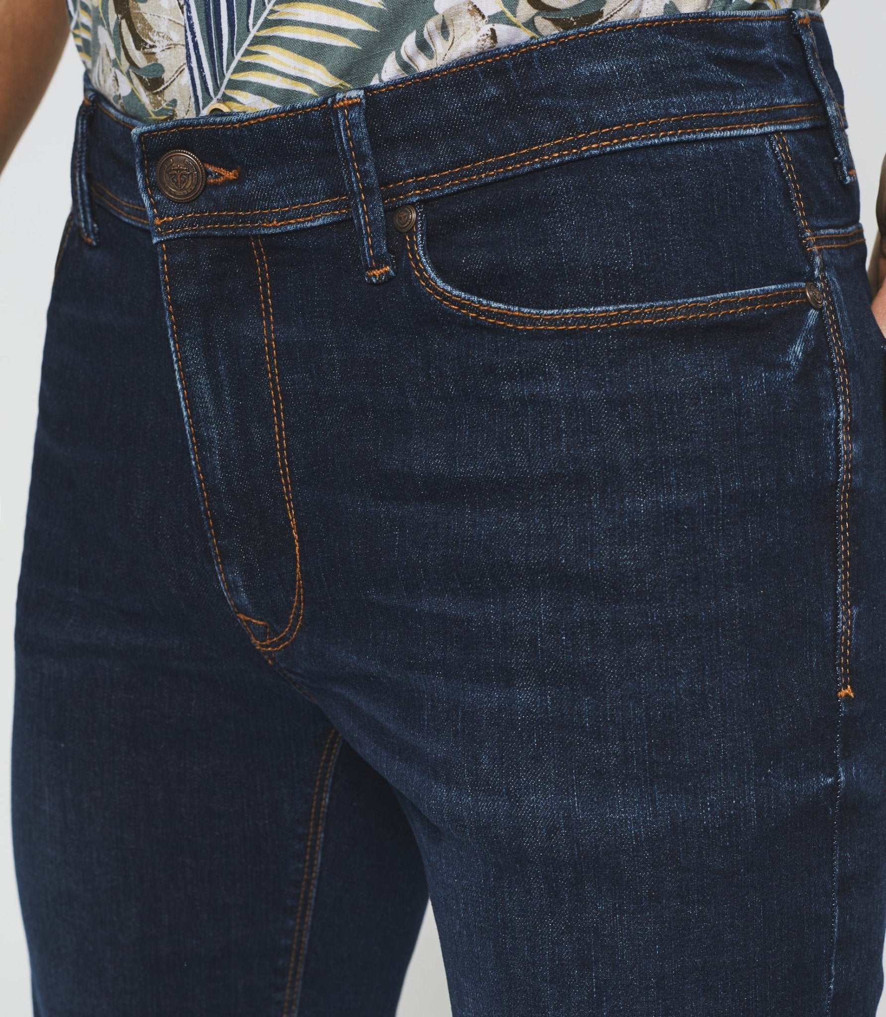 Bermuda hydroless denim bleu foncé "Start" - IZAC