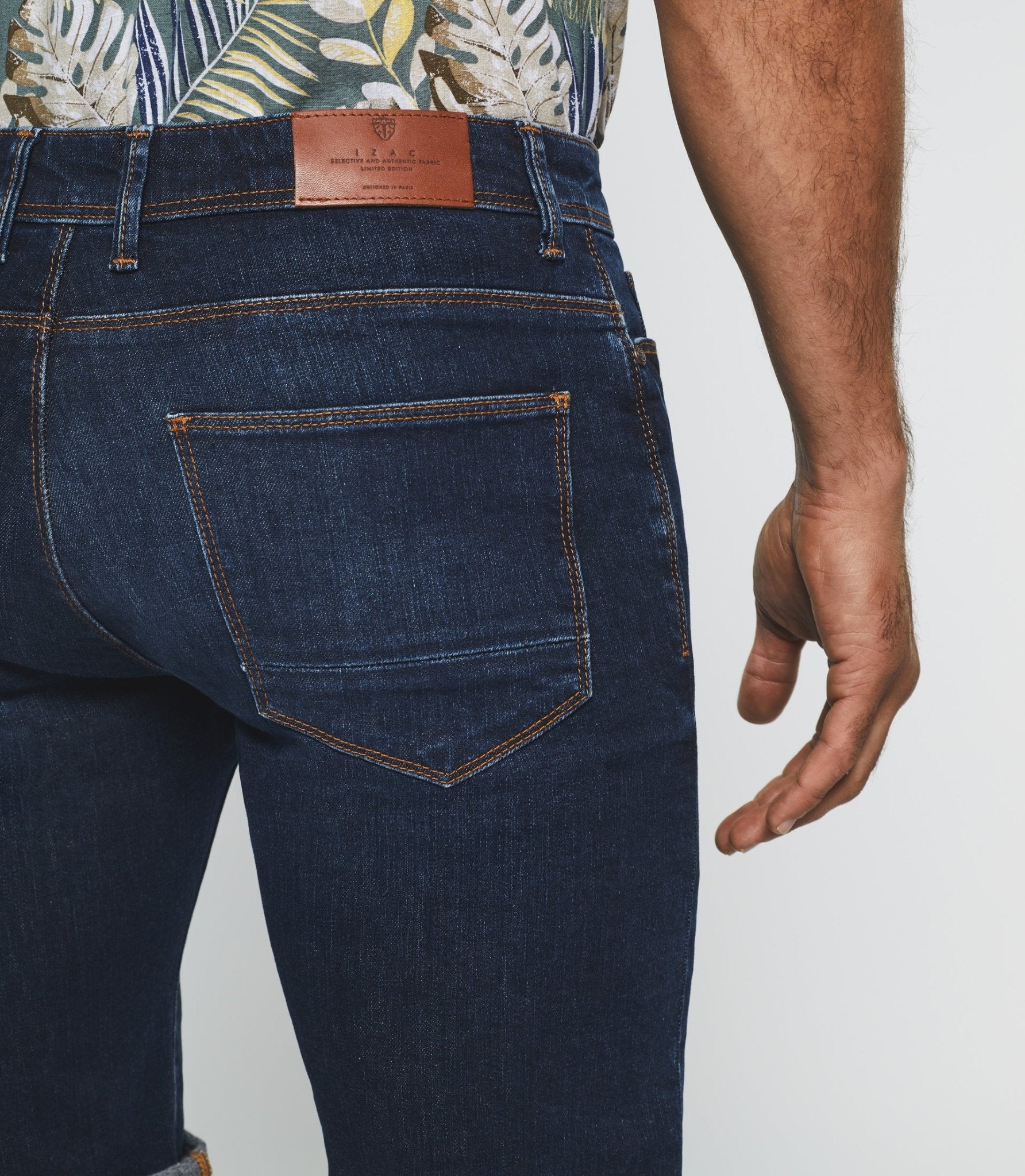 Bermuda hydroless denim bleu foncé "Start" - IZAC