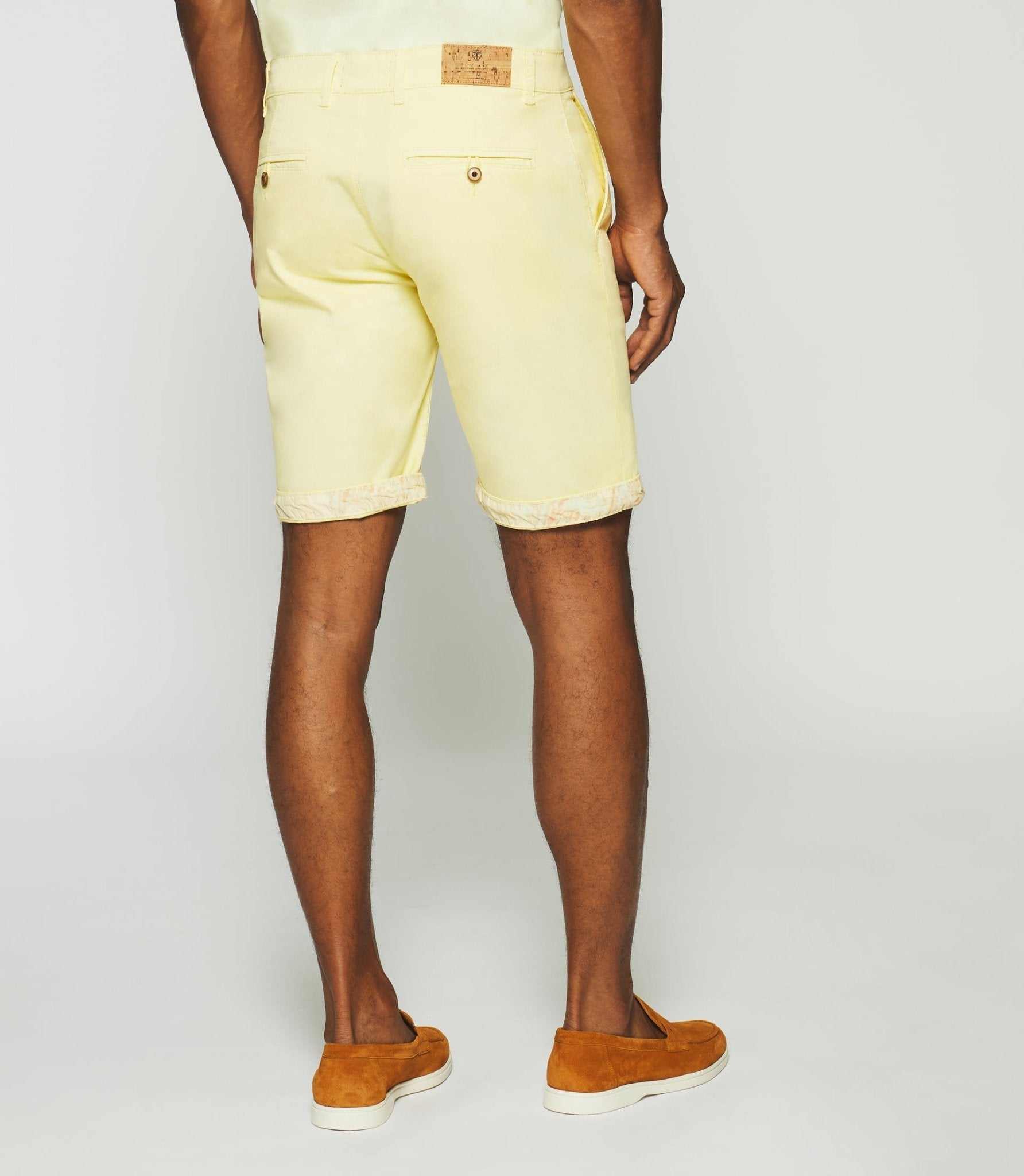 Bermuda en coton stretch jaune pale SLOWLY - IZAC
