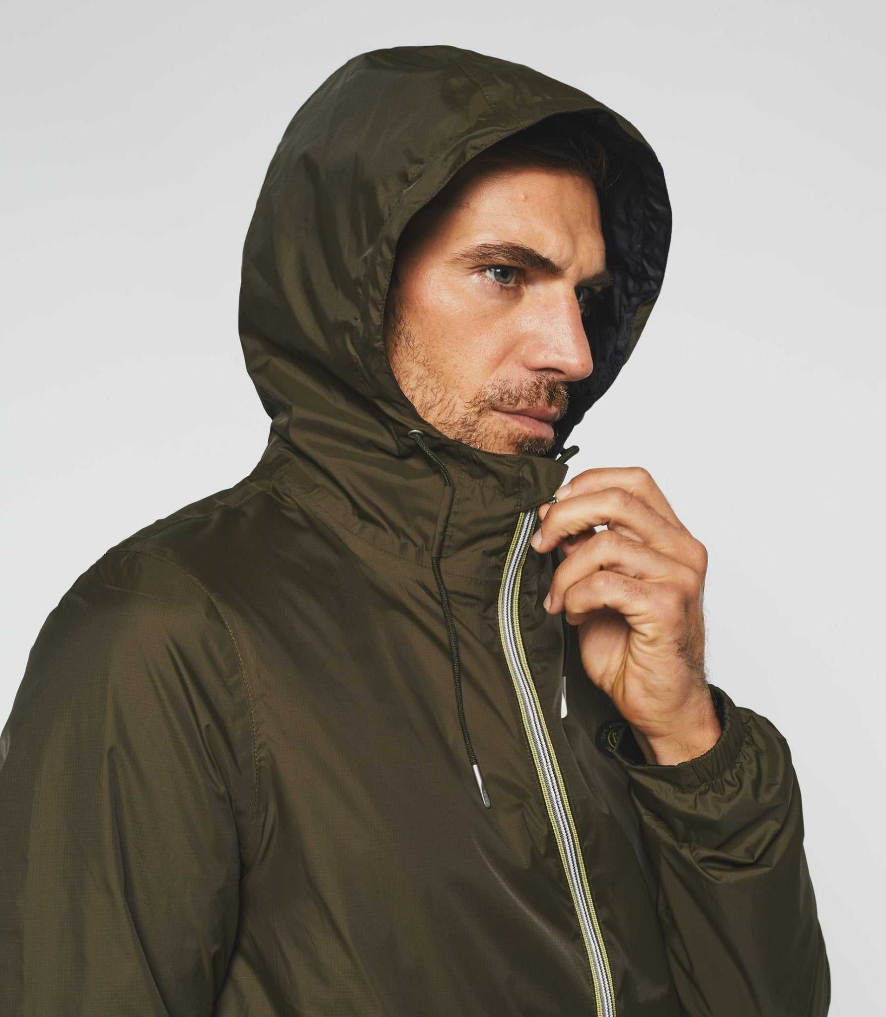 Blouson à capuche réversible kaki et noir "Ryan" - IZAC
