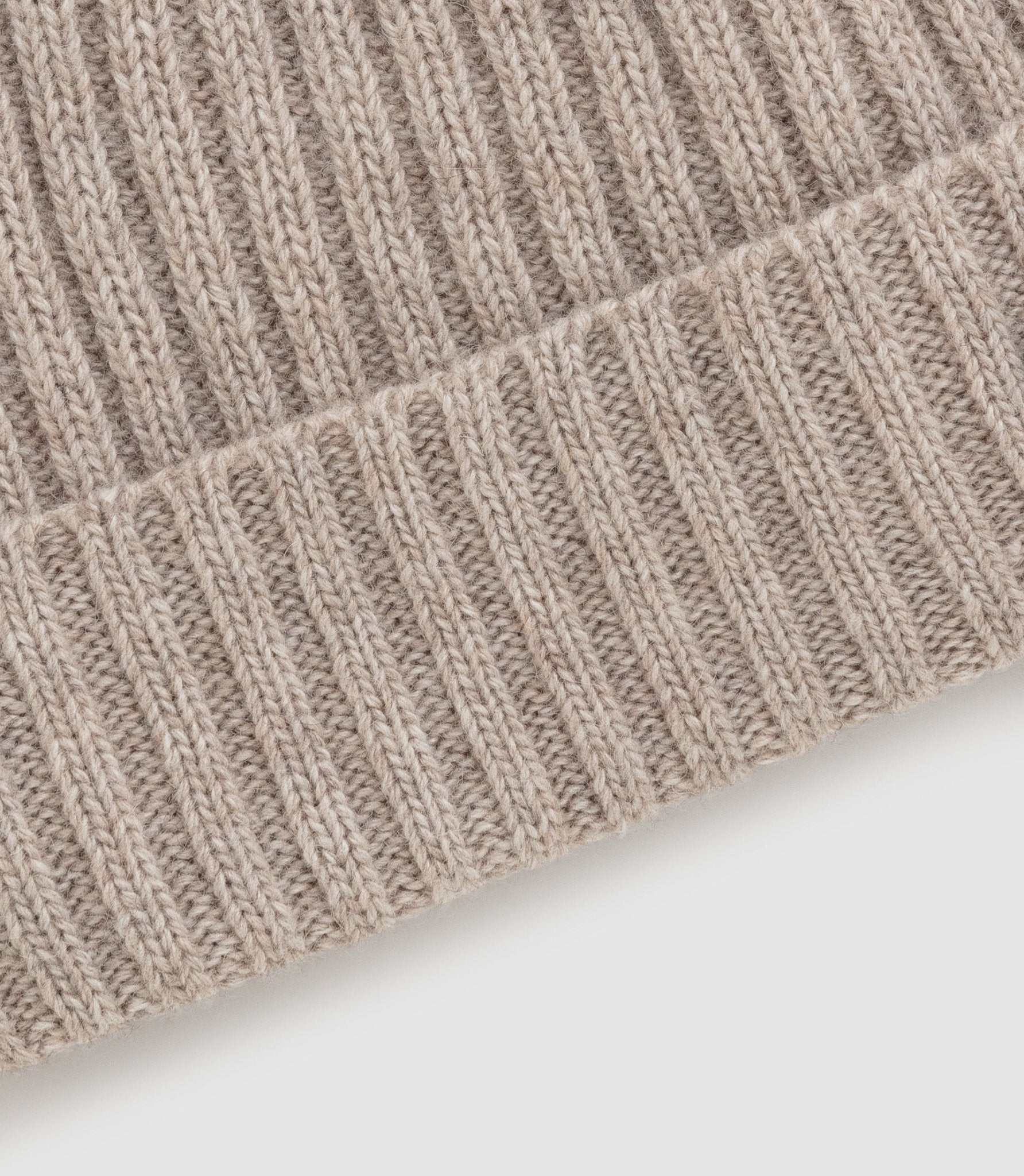 Bonnet en maille - cachemire beige "Quincy" - IZAC