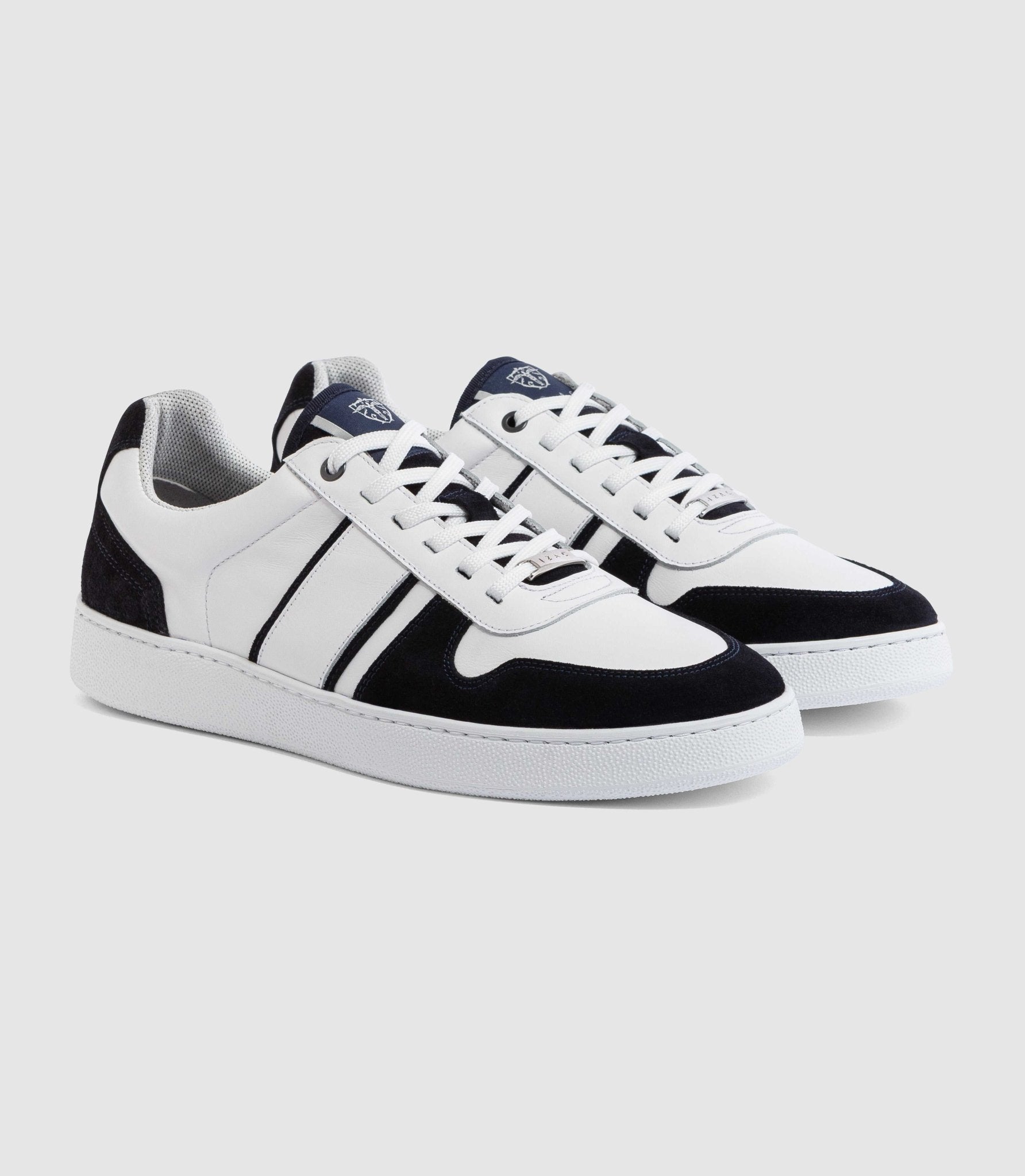 Sneakers marine - blanche "Gaspard" - IZAC