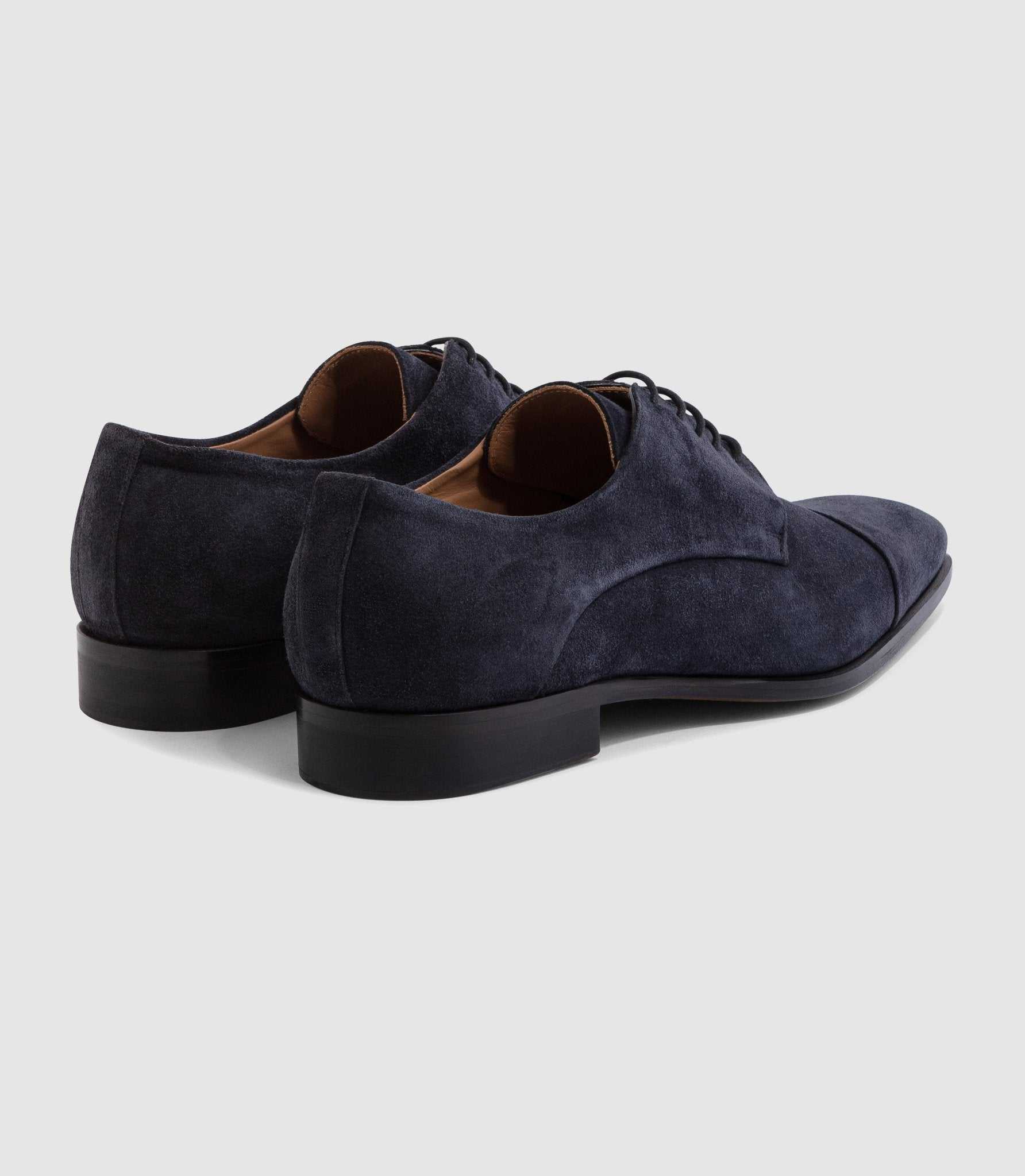 Chaussure coutures marine "Gilberto" - IZAC