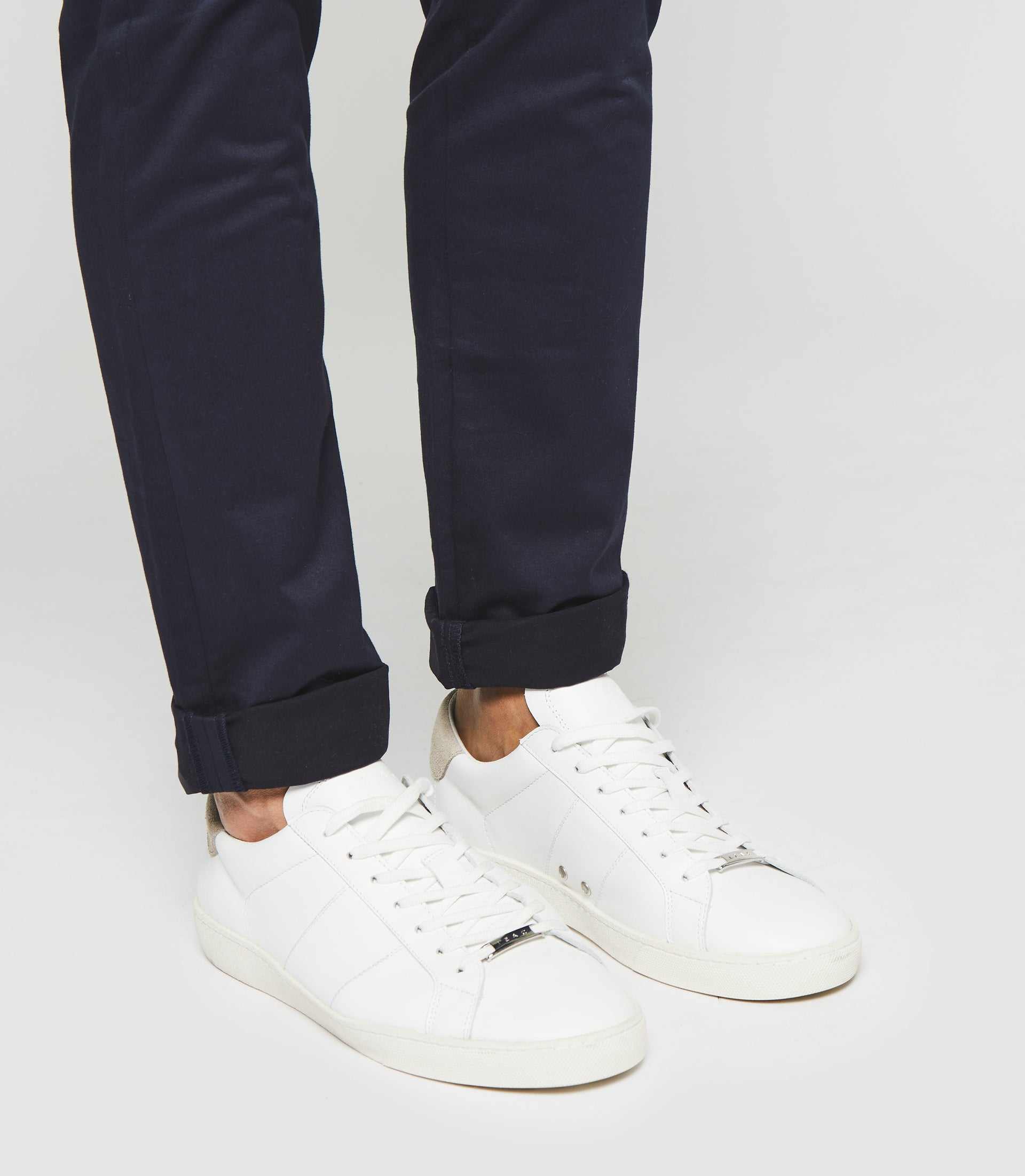 Sneakers blanches et taupe "Elea" - IZAC