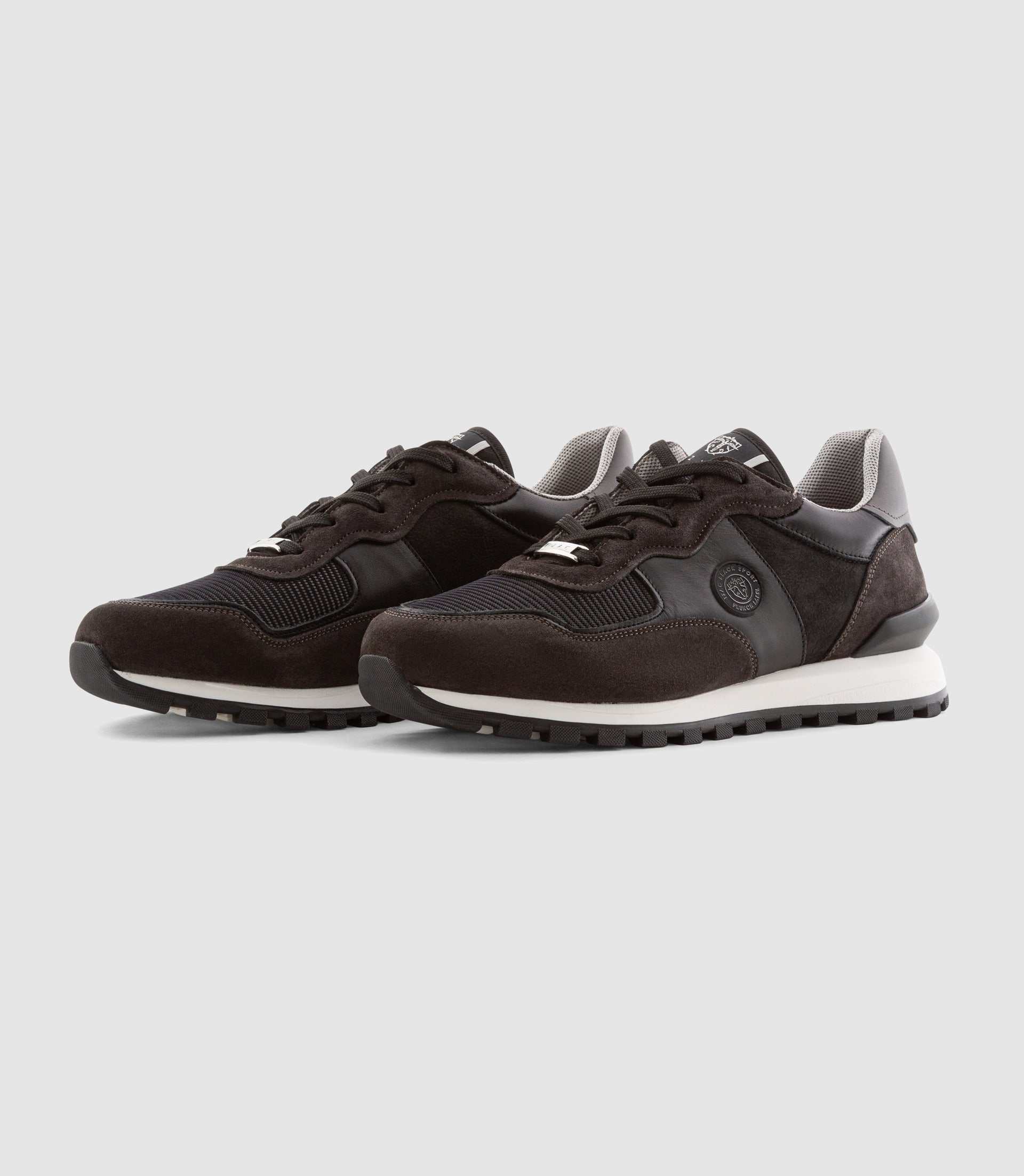Sneakers en cuir noir "Champion" - IZAC