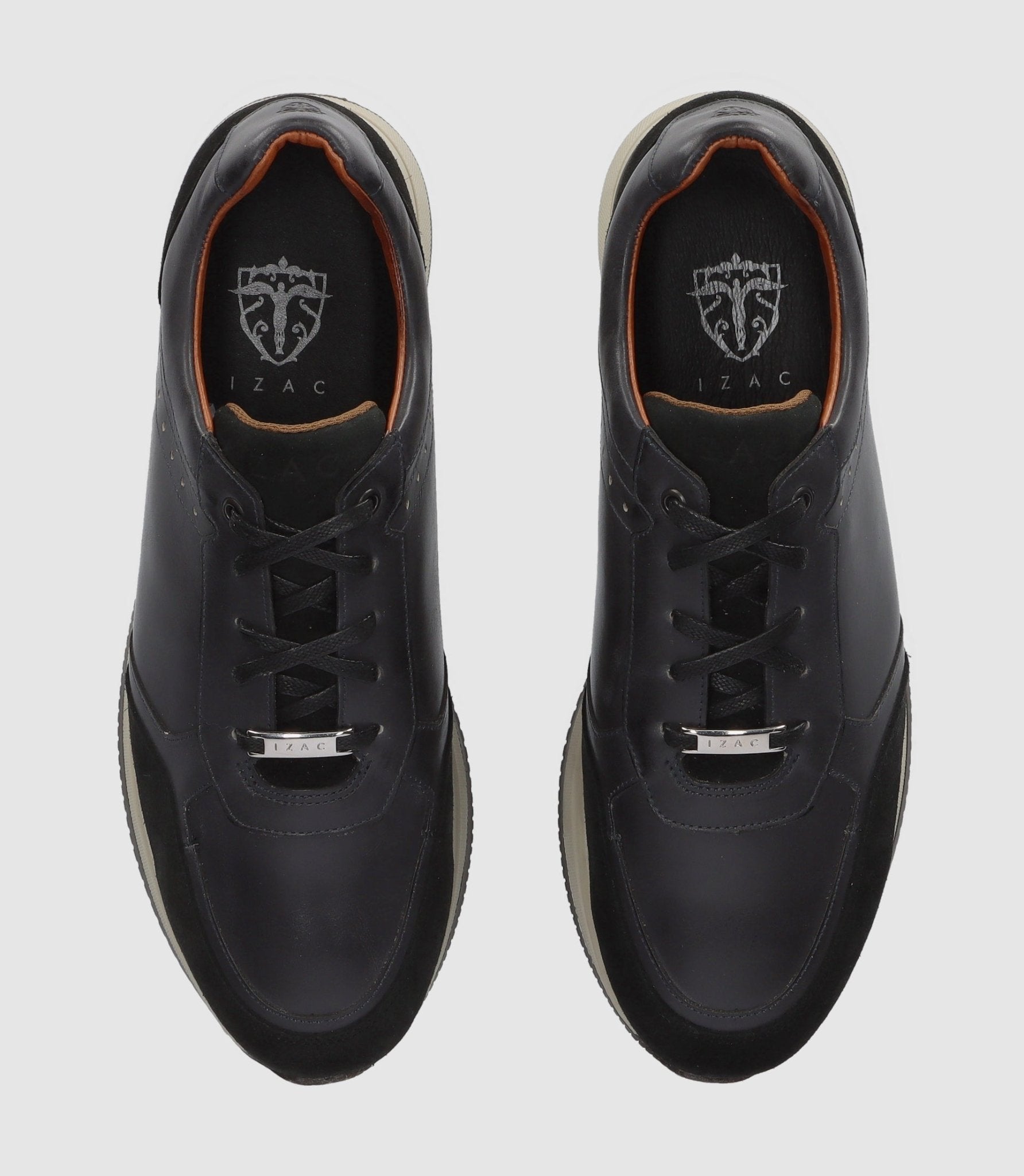 DEFECTUEUSE Sneakers basses en cuir anthracite ORLAN - IZAC