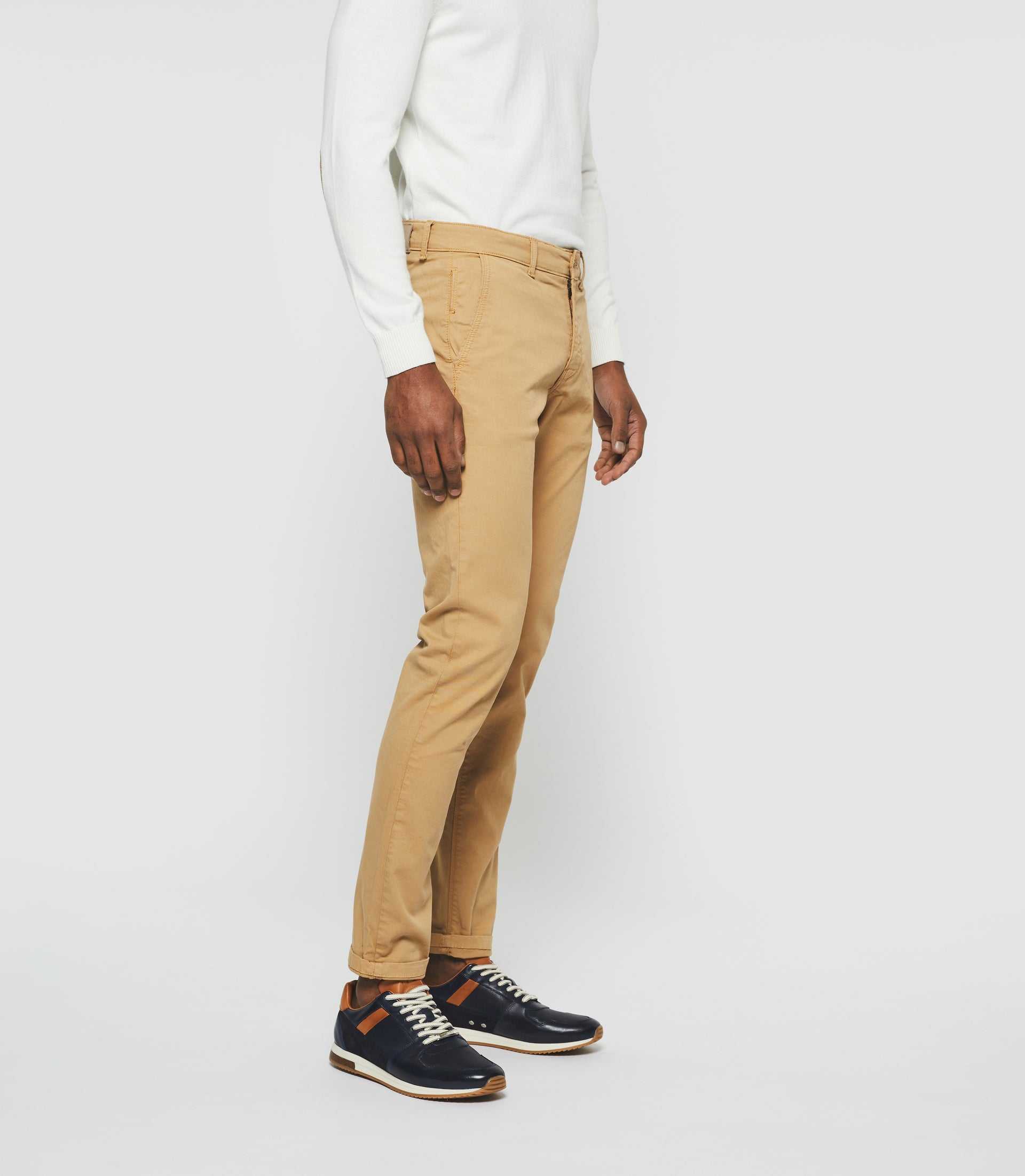 Pantalon casual slim beige "Pachelor" - IZAC