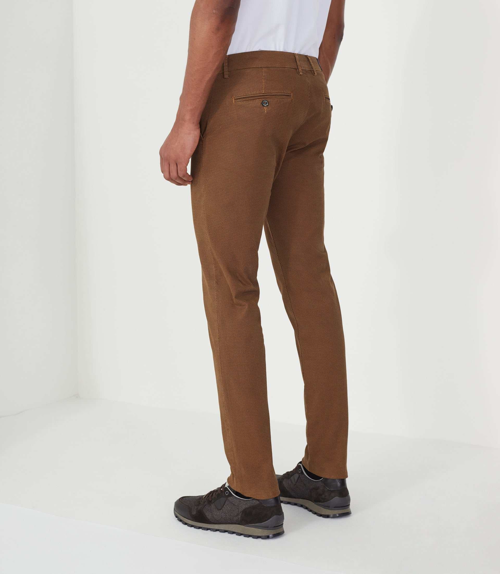 Pantalon slim casual camel "Mistral" - IZAC