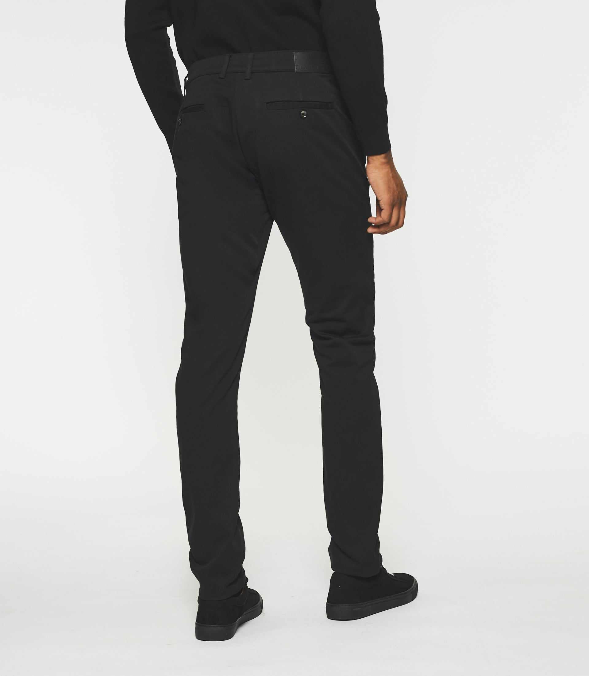 Pantalon chino slim noir VANAMA - IZAC
