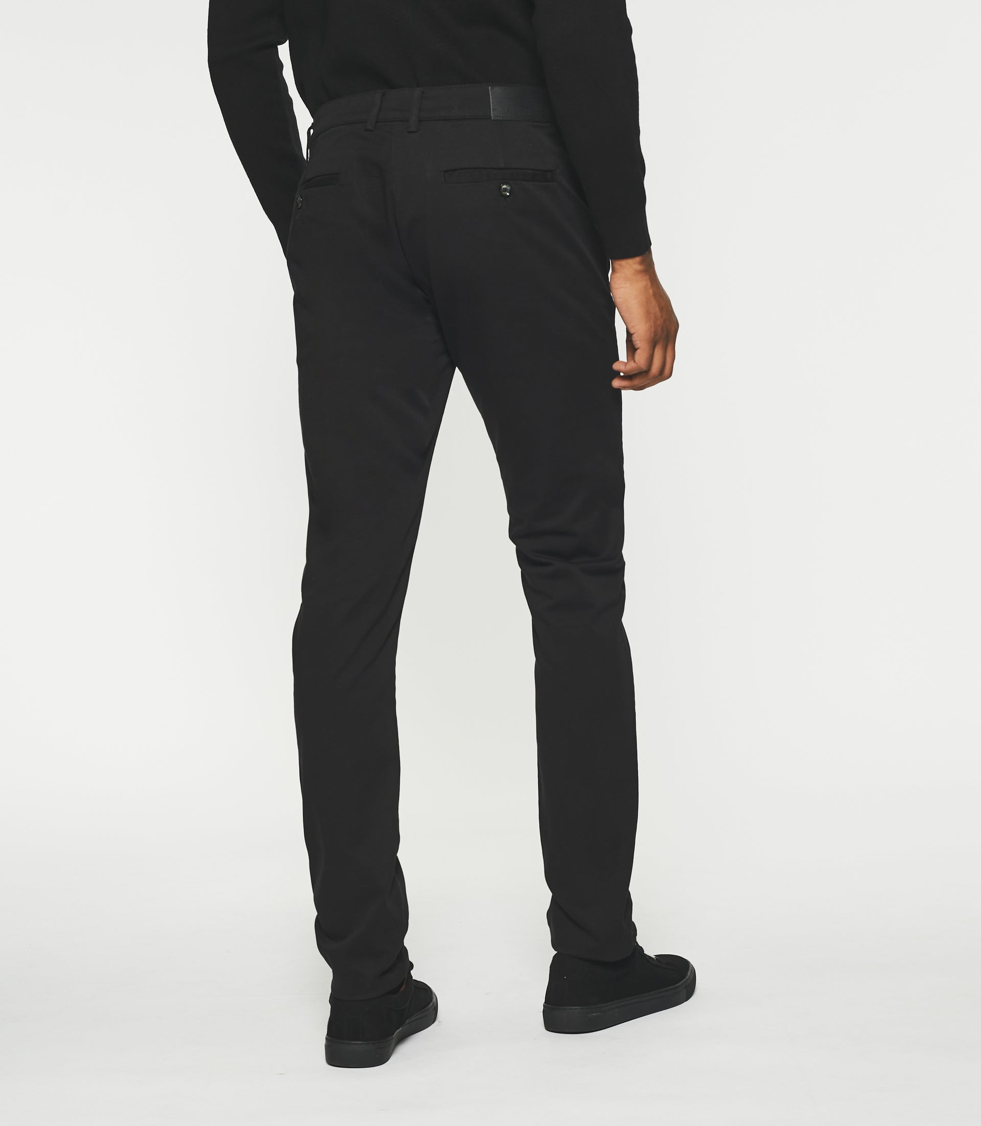 Pantalon chino slim noir VANAMA - IZAC