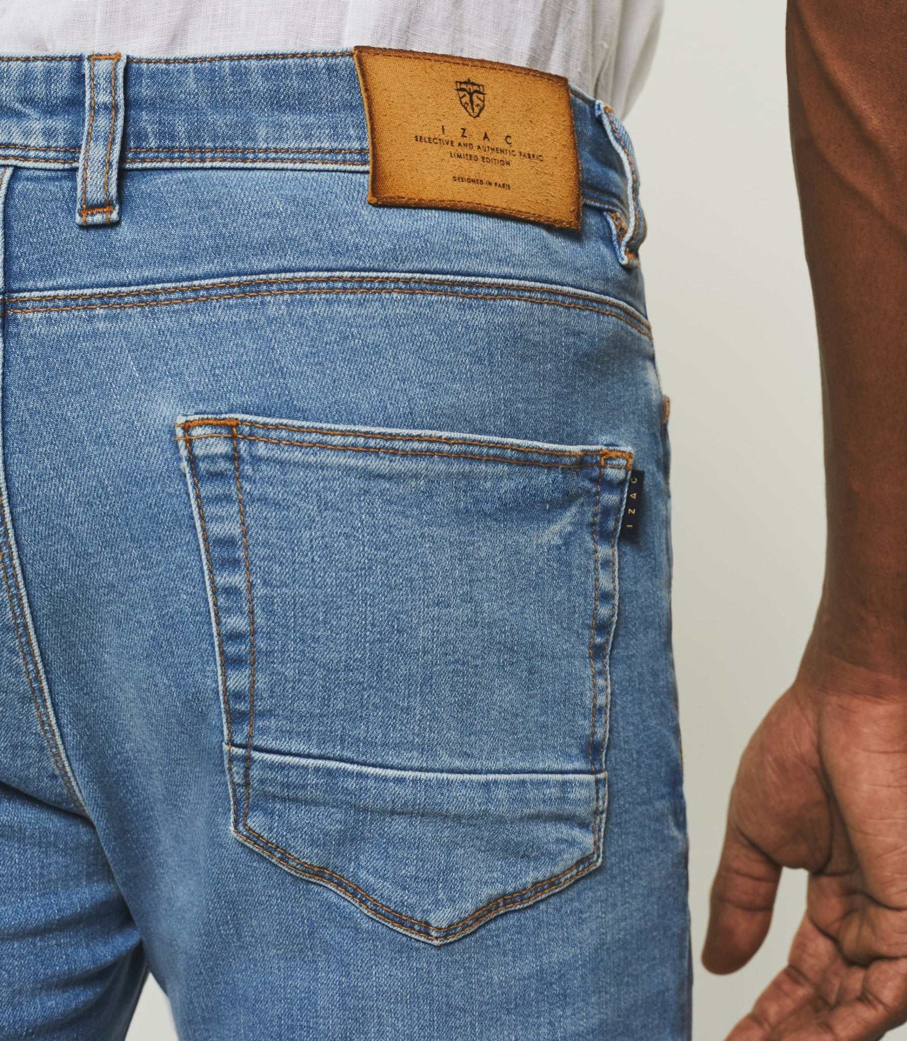 Jean slim hydroless délavé bleu clair "Tigre" - IZAC