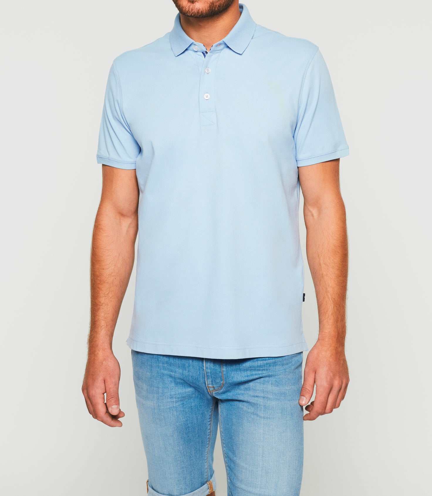 Polo manches courtes bleu ciel GREGOROUT - IZAC