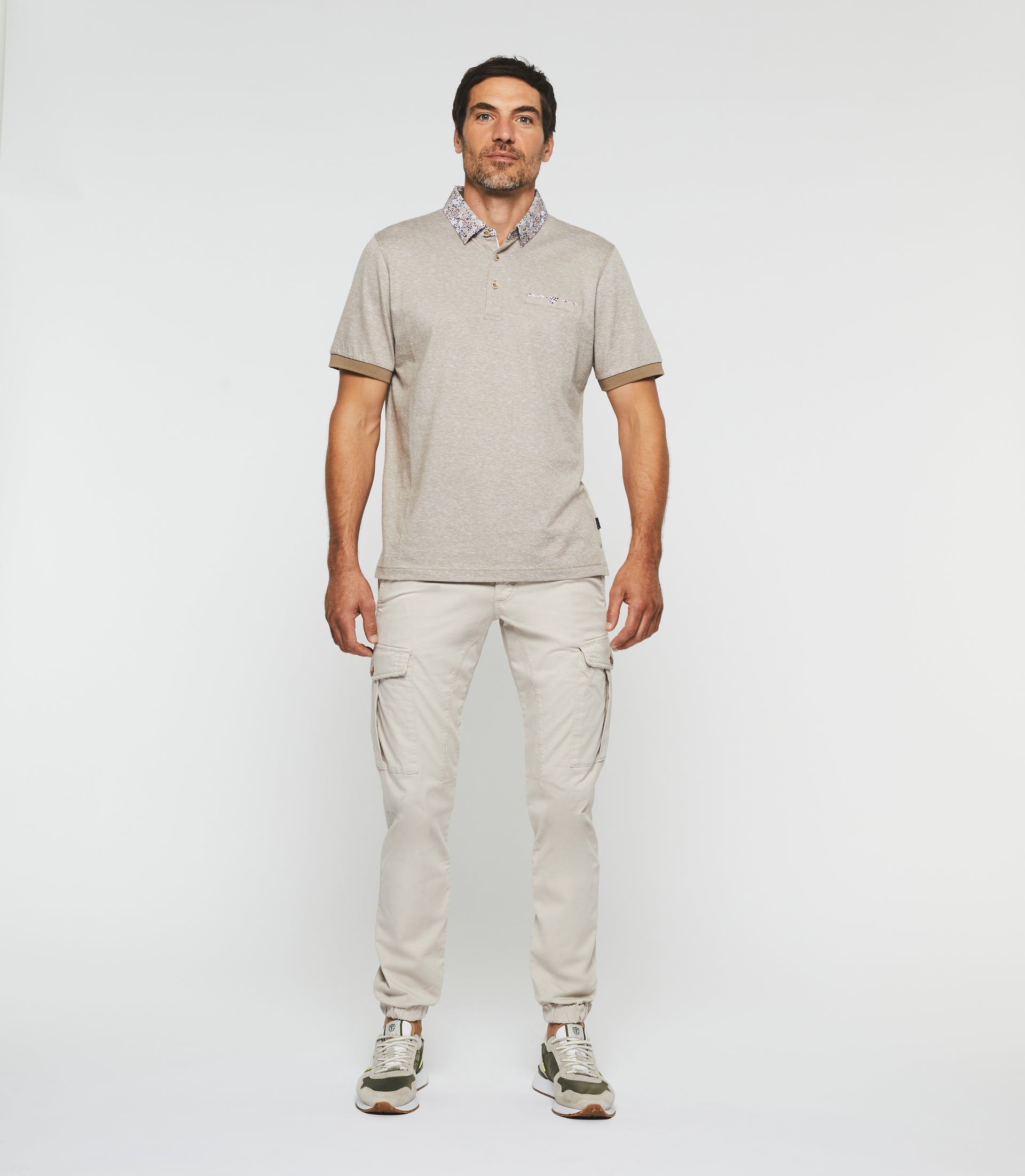 Polo manches courtes beige foncé "Guylaine" - IZAC