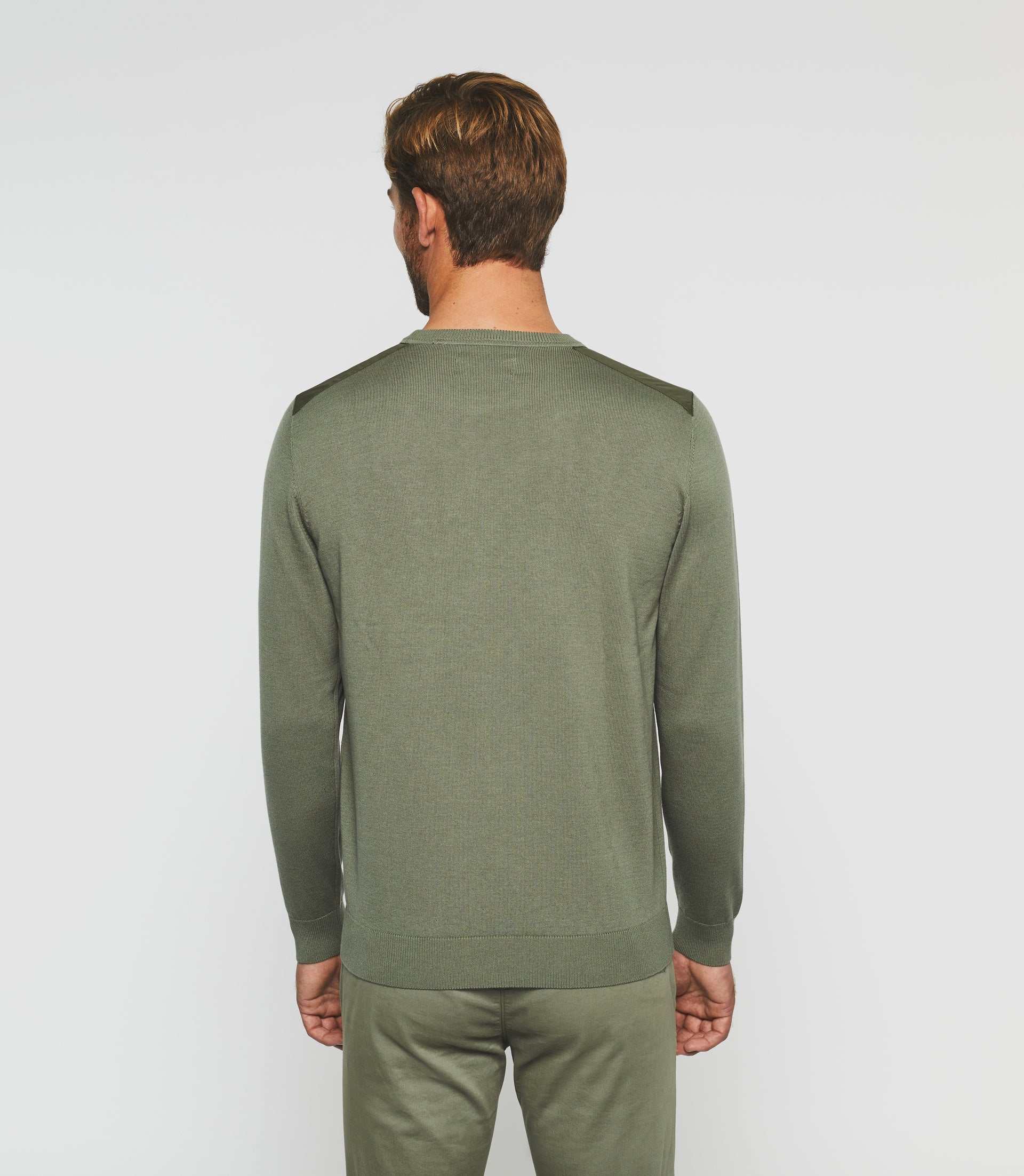 Pull col rond kaki "Darius" - IZAC