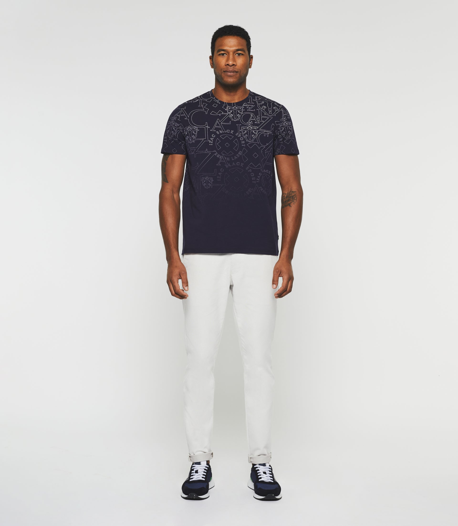 T-shirt logo col rond marine "Georges" - IZAC