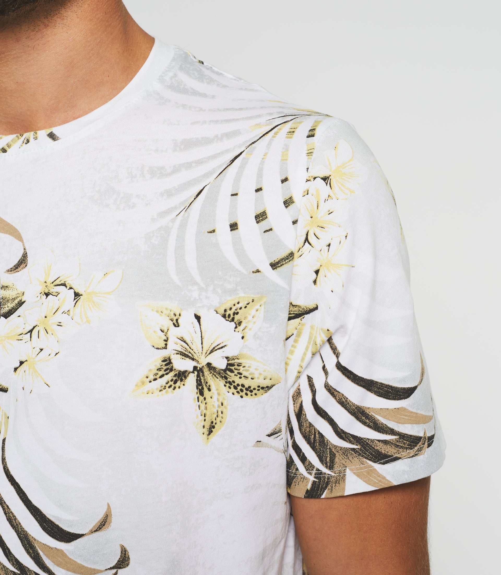 T-shirt à imprimé blanc "Guven" - IZAC