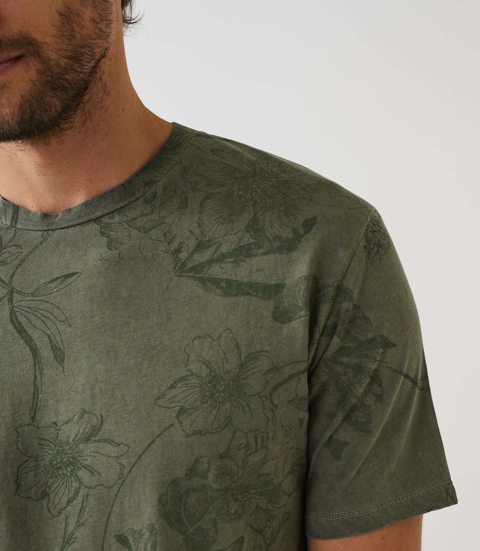 T-shirt à manches courtes col rond kaki "Harry" - IZAC