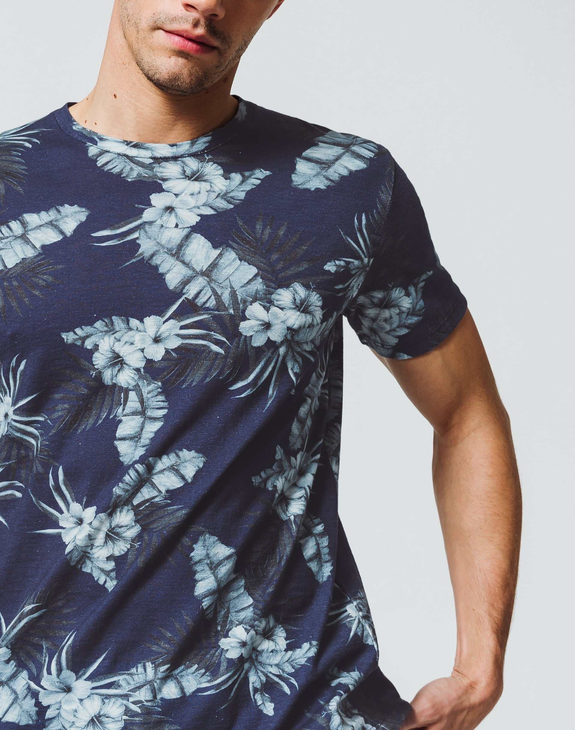 T-Shirt Bleu Floral - IZAC